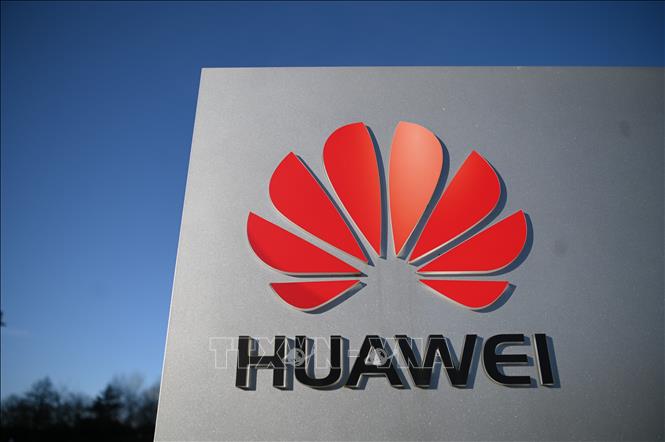 Biểu tượng Huawei. Ảnh: AFP/TTXVN